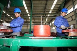 电动葫芦装配线4